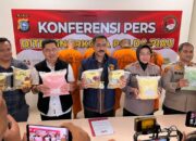 Polda Riau Gagalkan Pengiriman 9 Kg Sabu dan 30 Ribu Pil Ekstasi ke Palembang