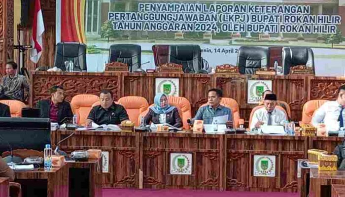 Melalui Rapat Paripurna DPRD, Pemkab Rohil Ekspos Terkait LKPJ Bupati TA 2024 