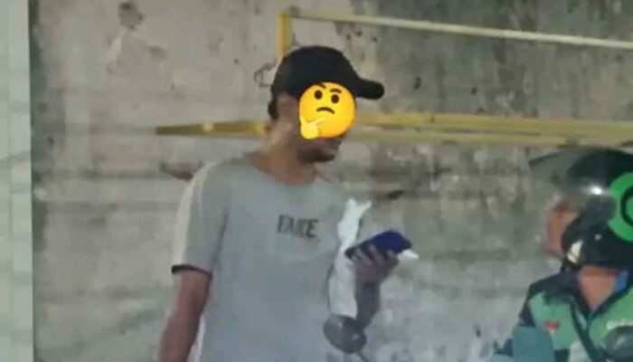 Diduga Melakukan Orderan Fiktif Seorang Pria Ditangkap Driver Ojol