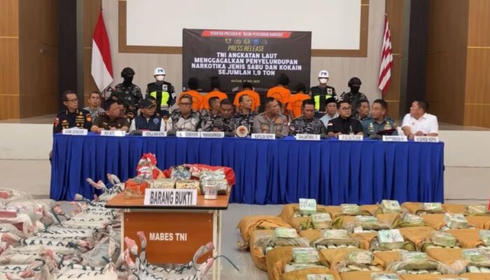 TNI AL Gagalkan Penyelundupan Narkoba Skala Besar di Karimun – Sita Lebih dari 1,9 Ton Kokain dan Sabu dari Kapal Asing