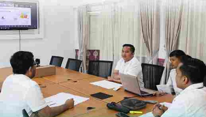 Kepala Kantor Pertanahan Kabupaten Agam Ikuti Rapat Pembahasan Perolehan Tanah Badan Bank Tanah