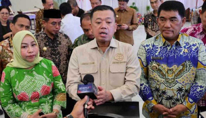 Rakor dengan Pemda, Menteri Nusron Bersama Kepala Daerah Se-Sulawesi Utara Sepakat Menjaga Ekosistem Tata Ruang