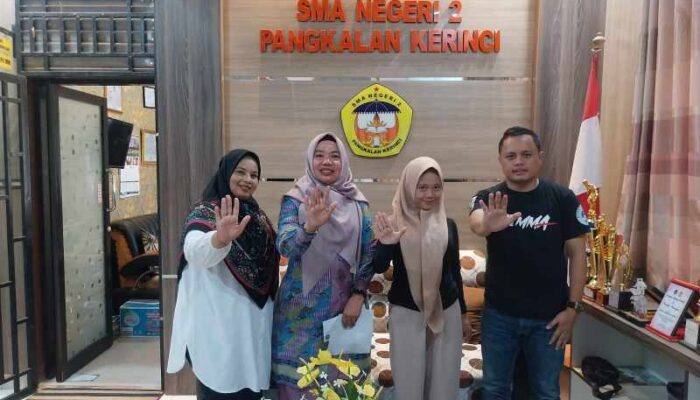 Cegah Putus Sekolah, Komnas PA dan SMAN 2 Pangkalan Kerinci Gandeng Tangan untuk Masa Depan Pendidikan Anak
