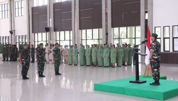 Kasdam XIX/Tuanku Tambusai Pimpin Upacara KORPS Kenaikan Pangkat Perwira Menengah 