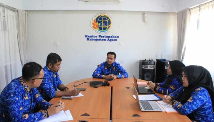 Kantor Pertanahan Kabupaten Agam Gelar Rapat Persiapan Bantuan untuk Korban Longsor dan Banjir di Kecamatan Palembayan Nagari Salareh Aia