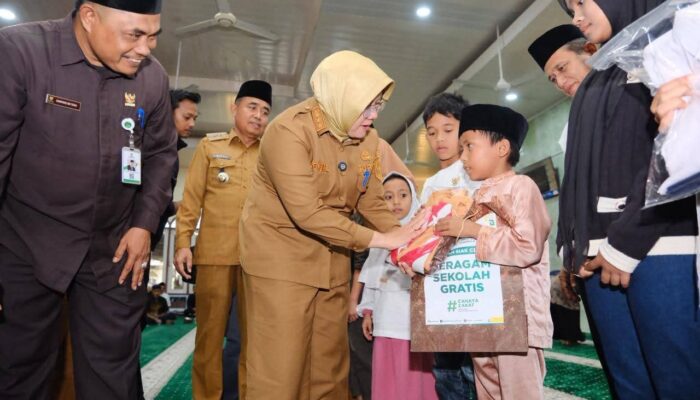 262 Anak Yatim dan Dhuafa Terima Bantuan dari Pemkab Siak