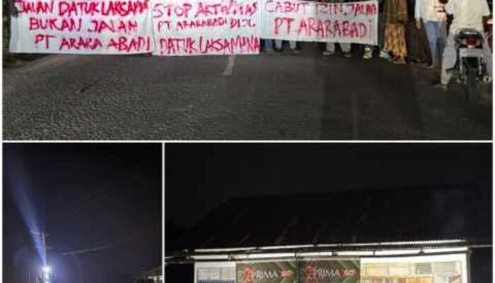 Ratusan Warga Pangkalan Kuras Blokade Jalan DatukLaksamana, Desak Izin PT Arara Abadi Dicabu
