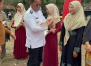 Penyerahan Sertifikat Redistribusi Tanah 2025, Bupati Pelalawan Imbau Warga Manfaatkan untuk Kesejahteraan