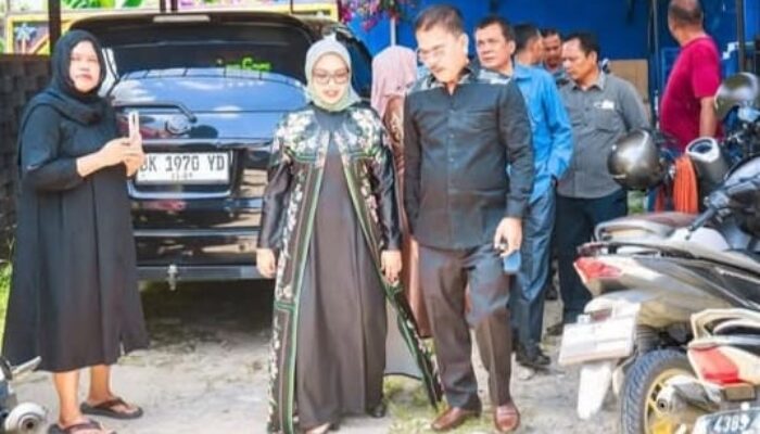 Bupati Labuhanbatu Maya Hasmita Sampaikan Duka Mendalam atas Wafatnya Tokoh Pendidikan BJ Lumbangaol