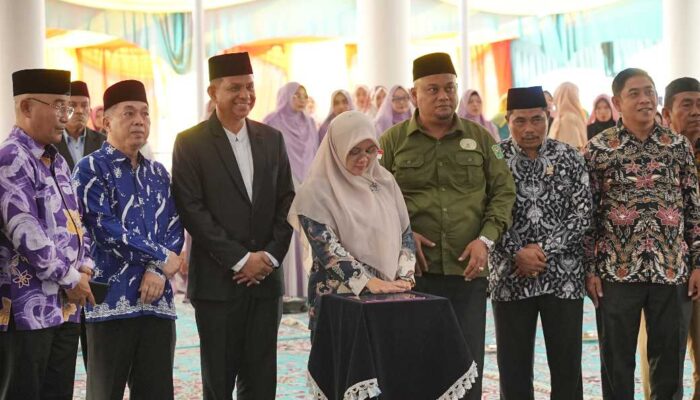 Bupati Siak Dukung Gerakan Wakaf Tunai Dorong Pembangunan Rumah Singgah Kesehatan