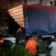 Lalui Jalur yang Bukan Peruntukannya, Truk Kontainer Timpa Sedan di Karawang, 3 Nyawa Melayang