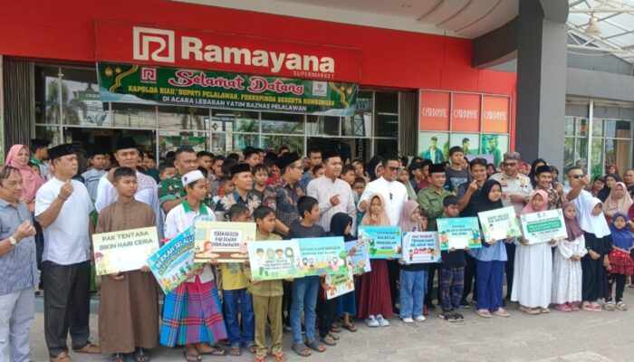 Kado Lebaran dari Pemkab Pelalawan: Ribuan Anak Yatim dan Mahasiswa Terima Insentif Jelang Idulfitri