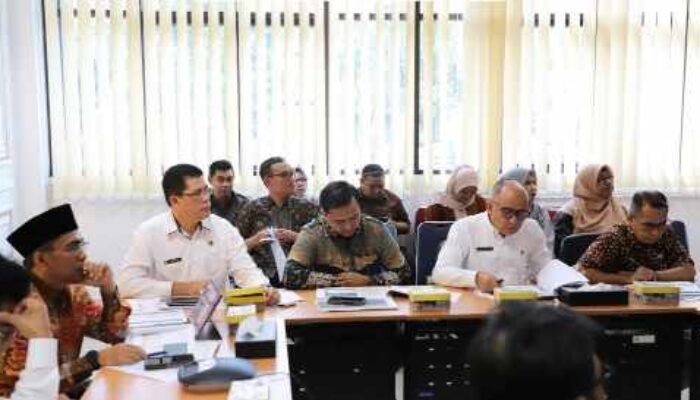 Kantor Pertanahan Kabupaten Agam Ikuti Gelar Kasus di Kanwil BPN Sumbar