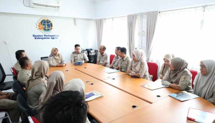 Kantor Pertanahan Kabupaten Agam Laksanakan Penandatanganan Adendum Kontrak PPPK