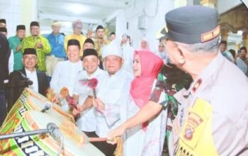 Bupati Maya Hasmita Lepas Pawai Takbir, Warga Labuhanbatu Tumpah Ruah