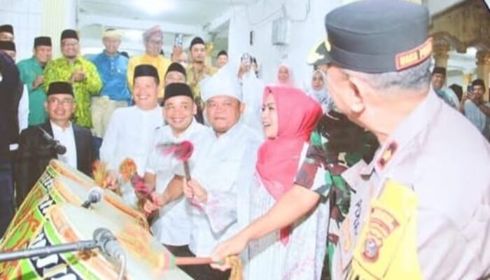 Bupati Maya Hasmita Lepas Pawai Takbir, Warga Labuhanbatu Tumpah Ruah