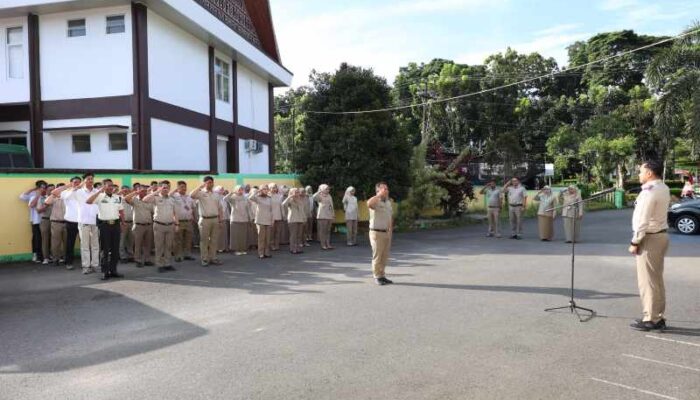 Tingkatkan Mutu Layanan Pasca Lebaran, Kantor Pertanahan Agam Gelar Apel Perdana dan Halalbihalal