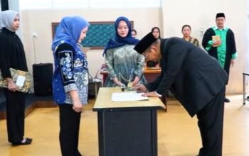 Ir. Manor Ritonga Resmi Dilantik Jadi Kepala SMK Swasta Pemda Rantauprapat, Fokus pada Inovasi dan Karakter