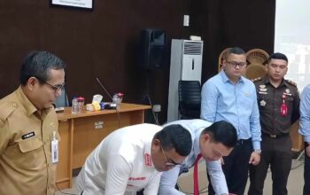 Pemkab dan Kejari Pelalawan Teken MoU Pendampingan Hukum dan Pencegahan Pelanggaran