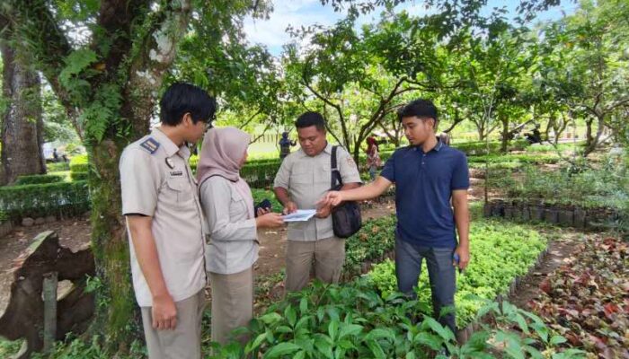Kantor Pertanahan Kabupaten Agam Wujudkan Penghijauan Kantor Demi Kenyamanan Masyarakat