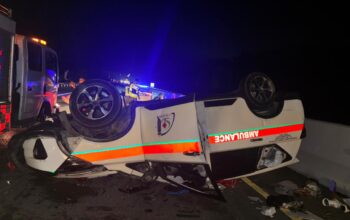 Kecelakaan Maut Ambulans vs Truk di Tol Permai: 3 Tewas, Polisi Buru Sopir Truk yang Kabur