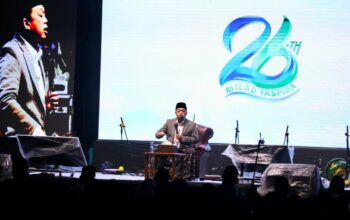 Hadiri Milad ke-26 YASPIDA, Menteri Nusron: Santri Harus Siap Menjadi Ulama, Teknokrat, dan Pemimpin Bangsa