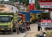 Antrean Solar Mengular di Siak dan Seluruh Riau, Warga: ‘Kapan Ini Berlalu?