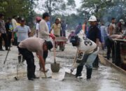 Gotong Royong Bersama Satgas Ops Damai Cartenz, Warga Mimika Rasakan Manfaat Akses Pemakaman yang Lebih Baik
