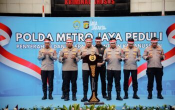 Polda Metro Jaya Kirim 12 Truk Bantuan Kemanusiaan untuk Masyarakat Terdampak Gempa NTT