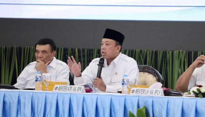 Menteri Nusron Peringatkan Pengusaha: Kebakaran Lahan Dapat Batalkan HGU