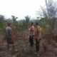 Polres Kaur Cek Titik Api Kebakaran Lahan Warga di Desa Wayhawang Kec. Maje