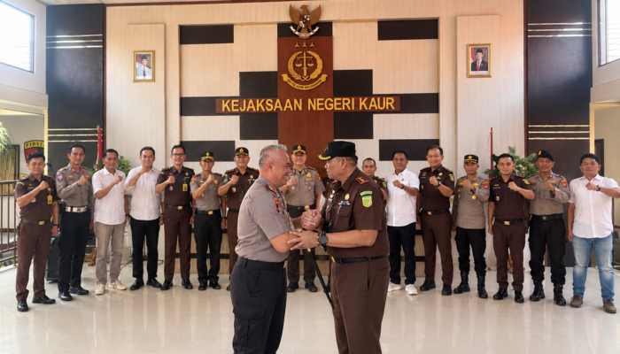 Kapolres Kaur Sambangi Kejari Bintuhan, Perkuat Sinergi Penegakan Hukum