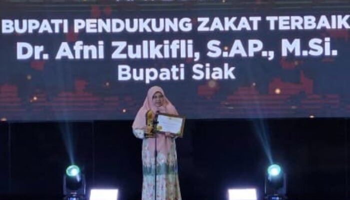 Bupati Siak Masuk Top 5 Bupati Pendukung Zakat Terbaik di Indonesia