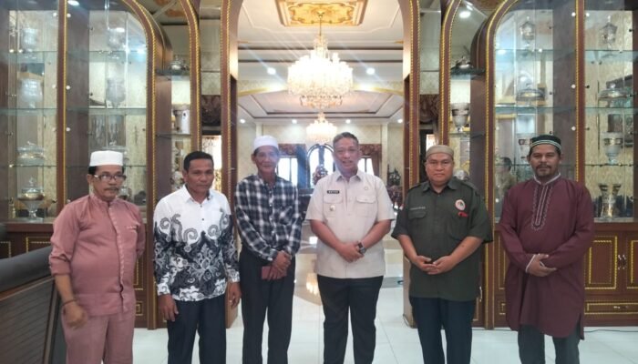 Usai Tembus Kemenhut, Warga Kepenuhan Temui Bupati Rohul Bahas Lahan Dikepung PT AMR