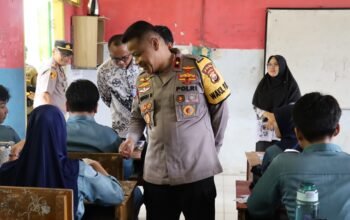 Dukung Program Quick Wins Kapolri, Wakapolda Bengkulu Sosialisasikan Polisi Peduli Pendidikan di SMAN 7 Kota Bengkulu