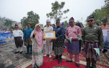 Karnaval Antar Perangkat Daerah, Dinas Kominfo Siak Bawa Pesan Keamanan Digital Lewat Teatrikal